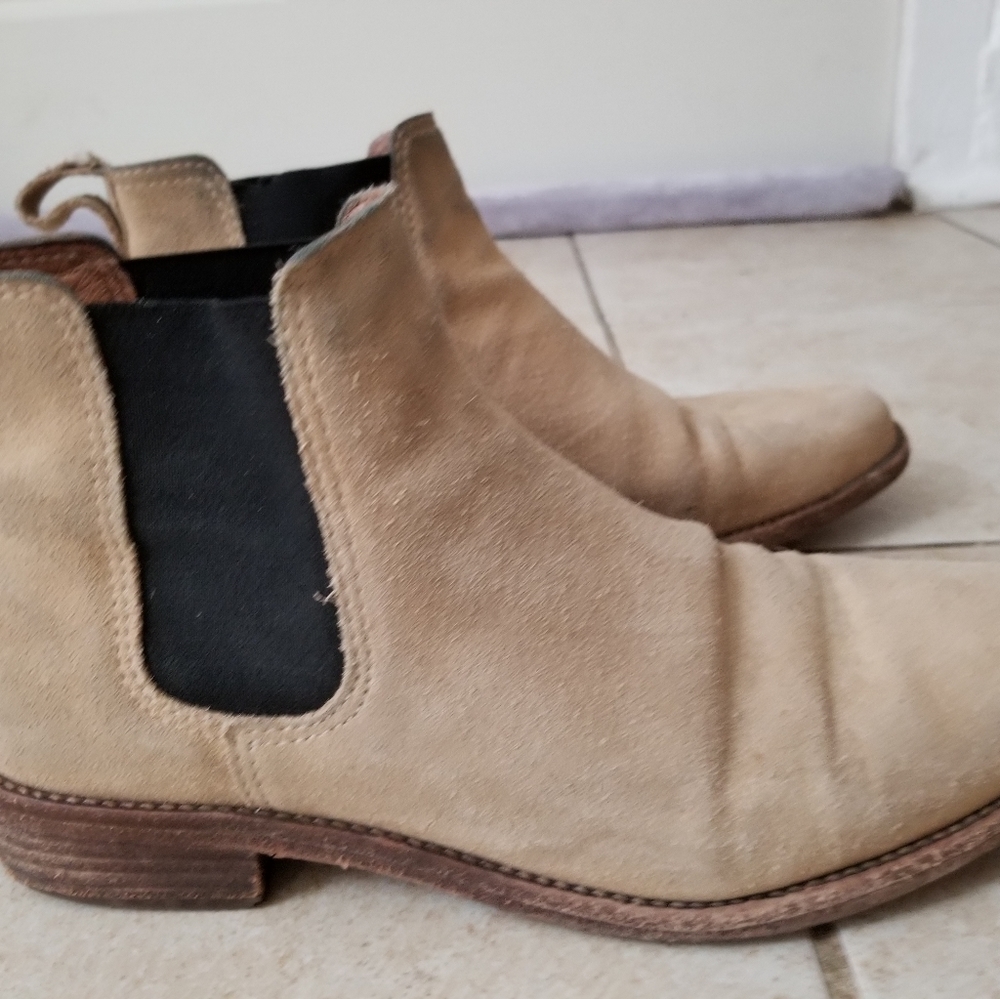 Madewell suede Chelsea boots